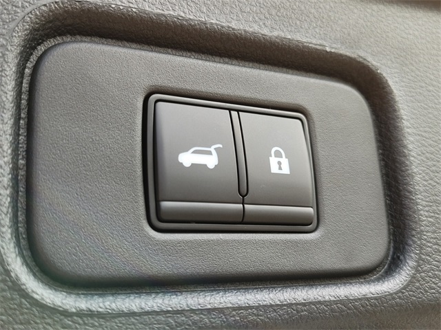 2025 Nissan Pathfinder Platinum photo 19