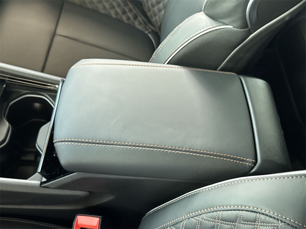 2025 Jeep Grand Cherokee Summit photo 25