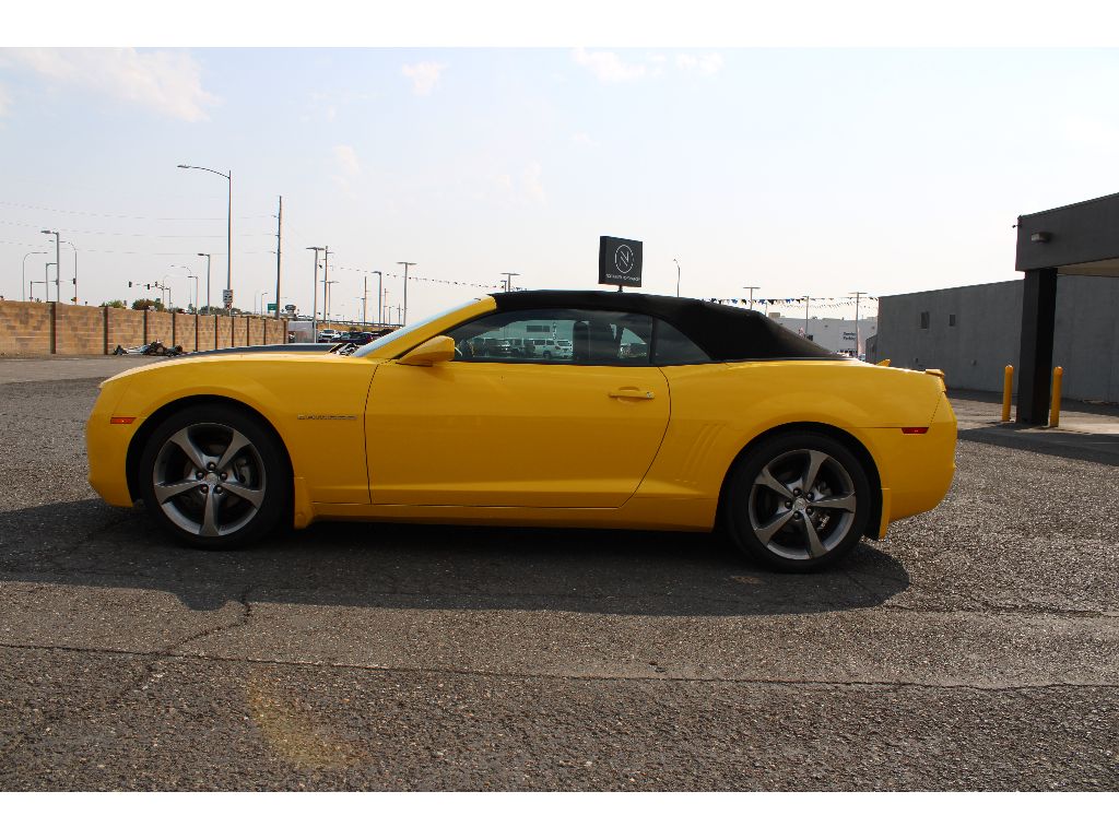 2013 Chevrolet Camaro 2LT photo 4