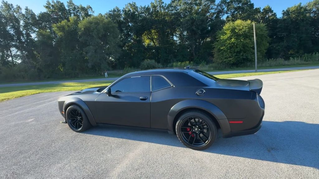 2019 Dodge Challenger R/T Scat Pack Widebody photo 6