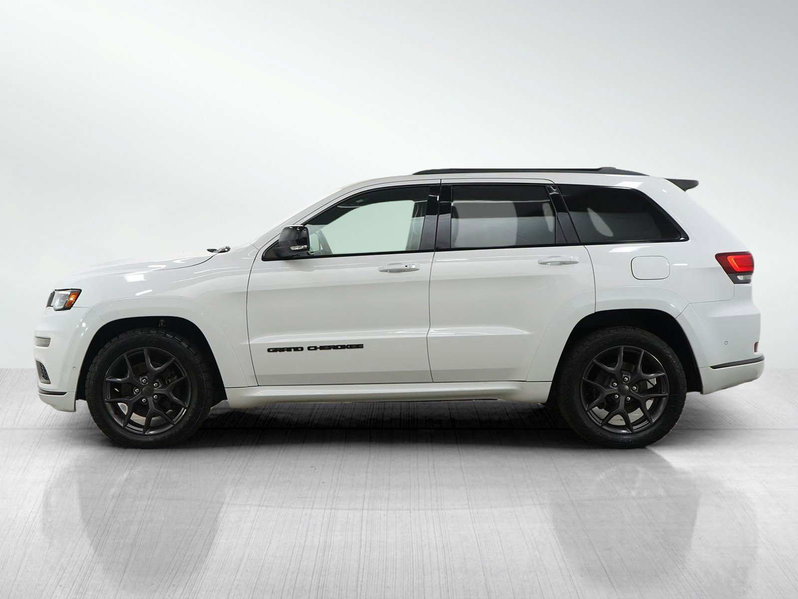 Used 2019 Jeep Grand Cherokee Limited X with VIN 1C4RJFBT9KC539992 for sale in Wayzata, Minnesota
