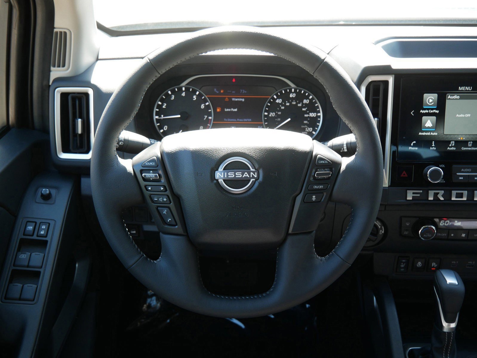 2025 Nissan Frontier SV photo 8