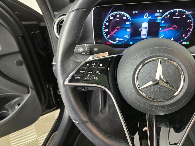 2022 Mercedes Benz E 4MATIC photo 25