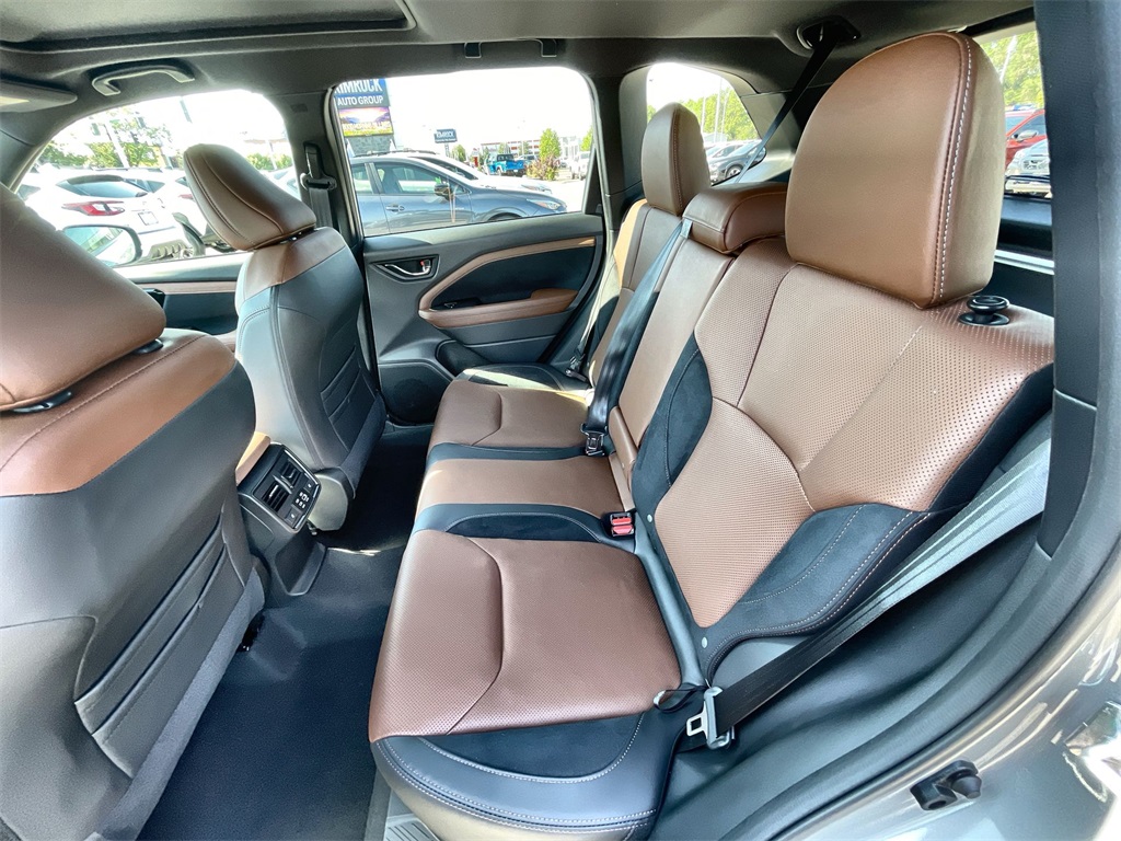 2025 Subaru Forester Touring photo 35