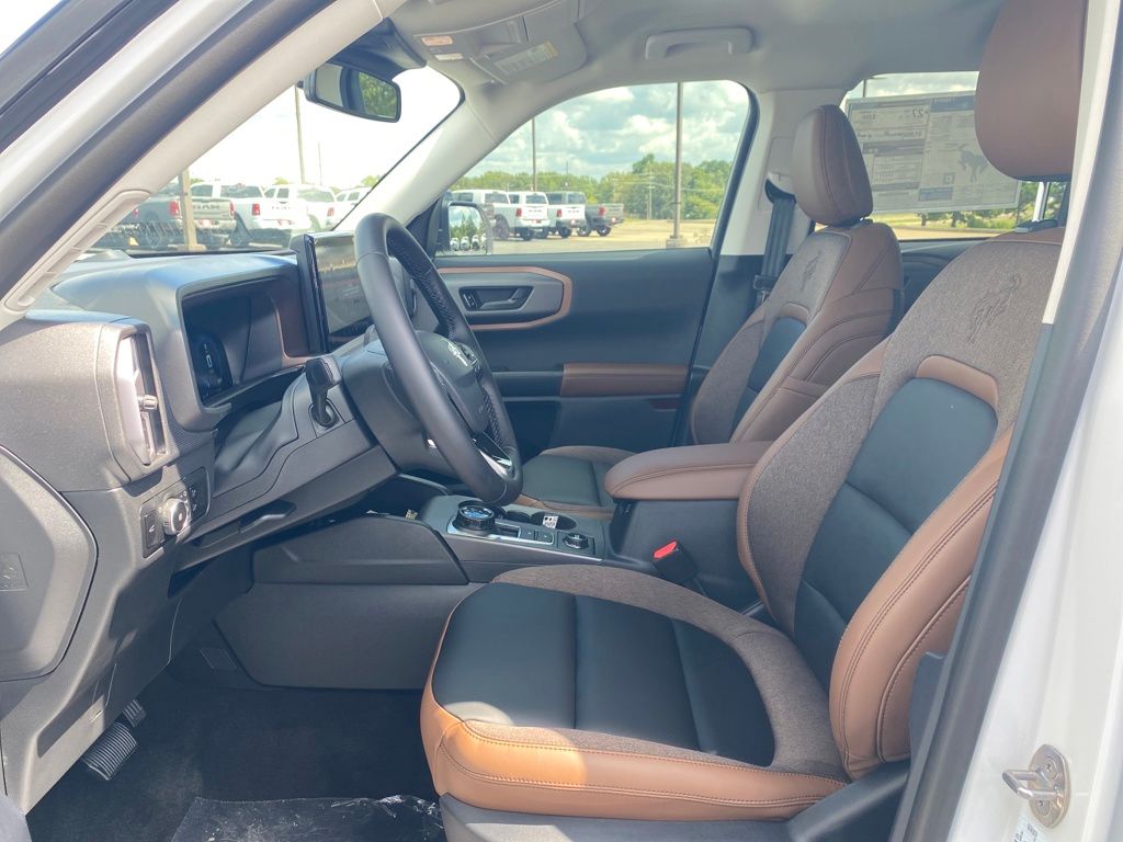 2025 Ford Bronco Sport Outer Banks photo 10