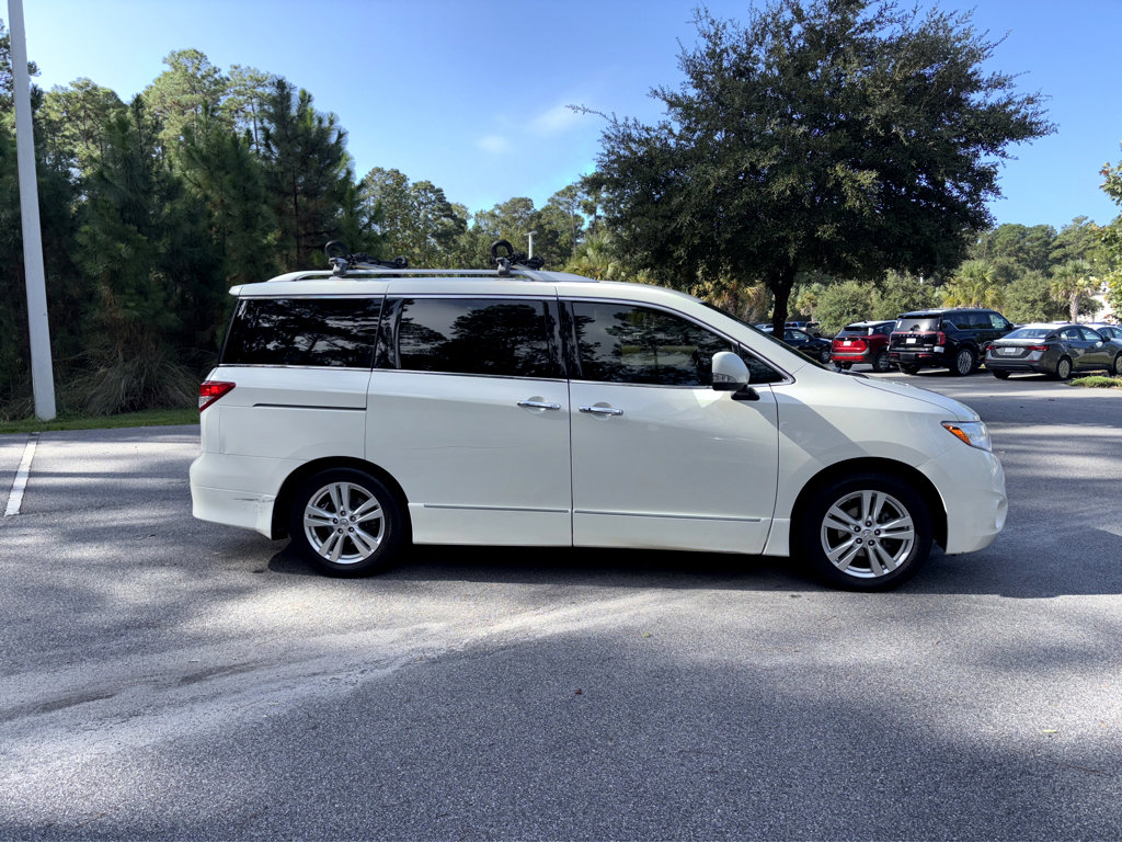 2015 Nissan Quest SL photo 33