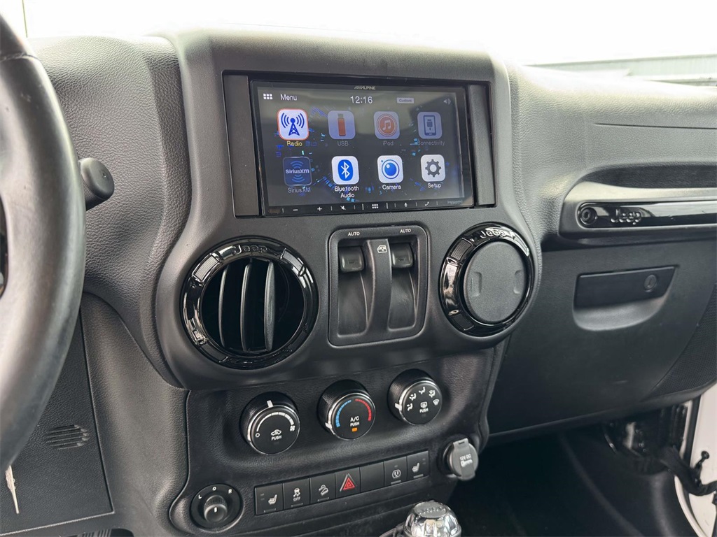 2015 Jeep Wrangler Sahara Altitude photo 16