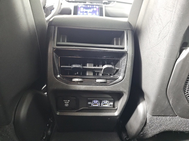 2023 Jeep Grand Cherokee Altitude X photo 25