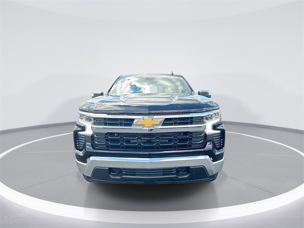 2026 Chevrolet Silverado 1500 LT photo 3