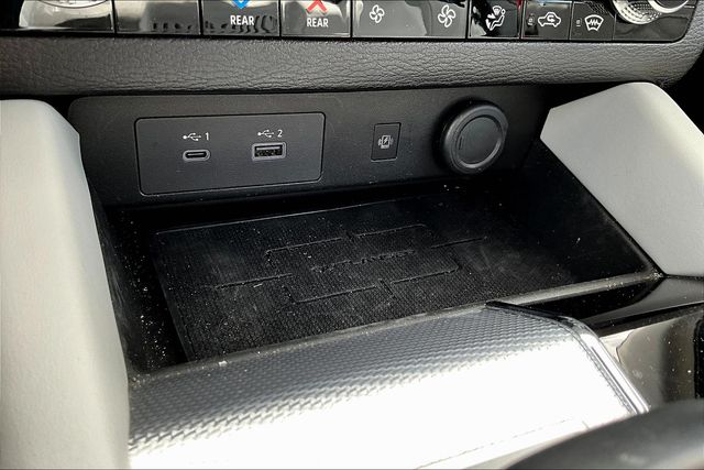 2024 Mitsubishi Outlander SEL photo 28