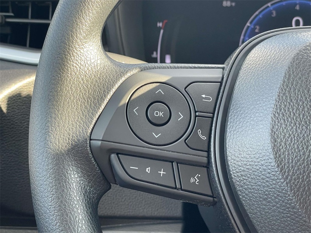 2026 Toyota Corolla LE photo 16