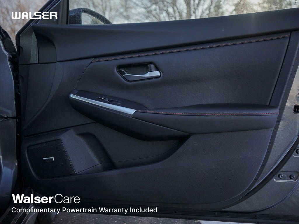 2025 Nissan Sentra SR photo 7