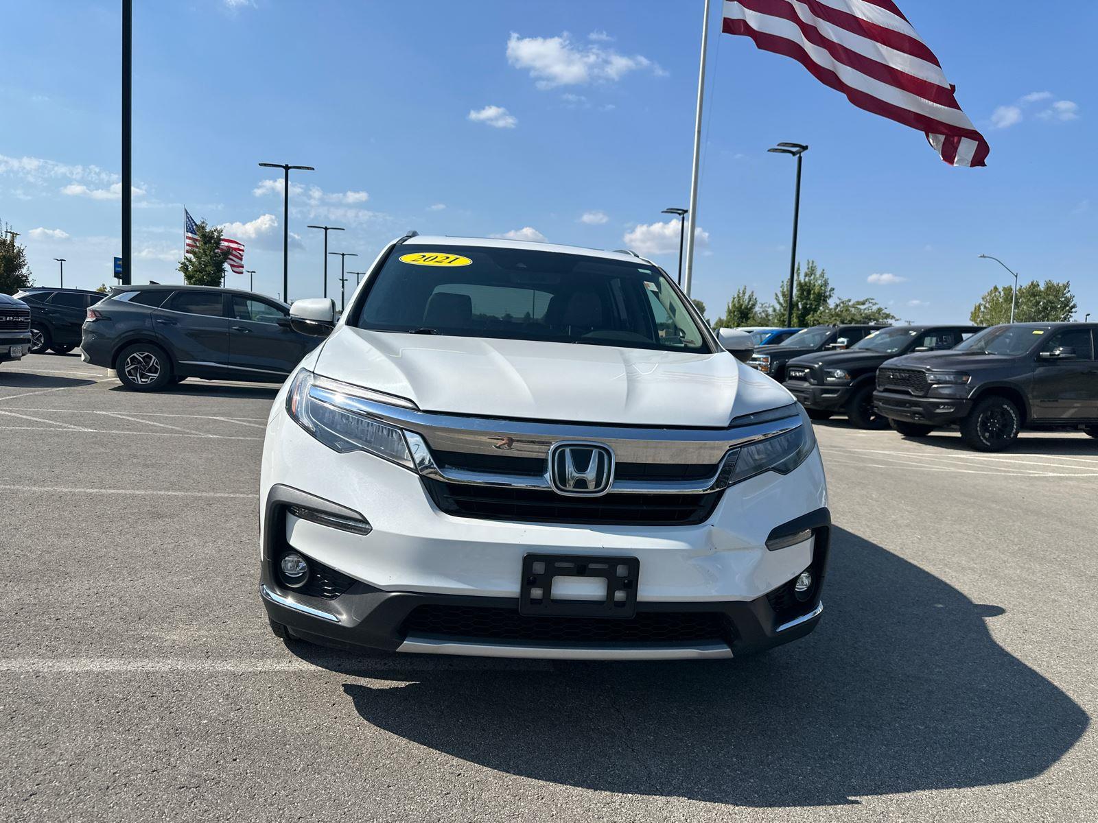2021 Honda Pilot Touring photo 6