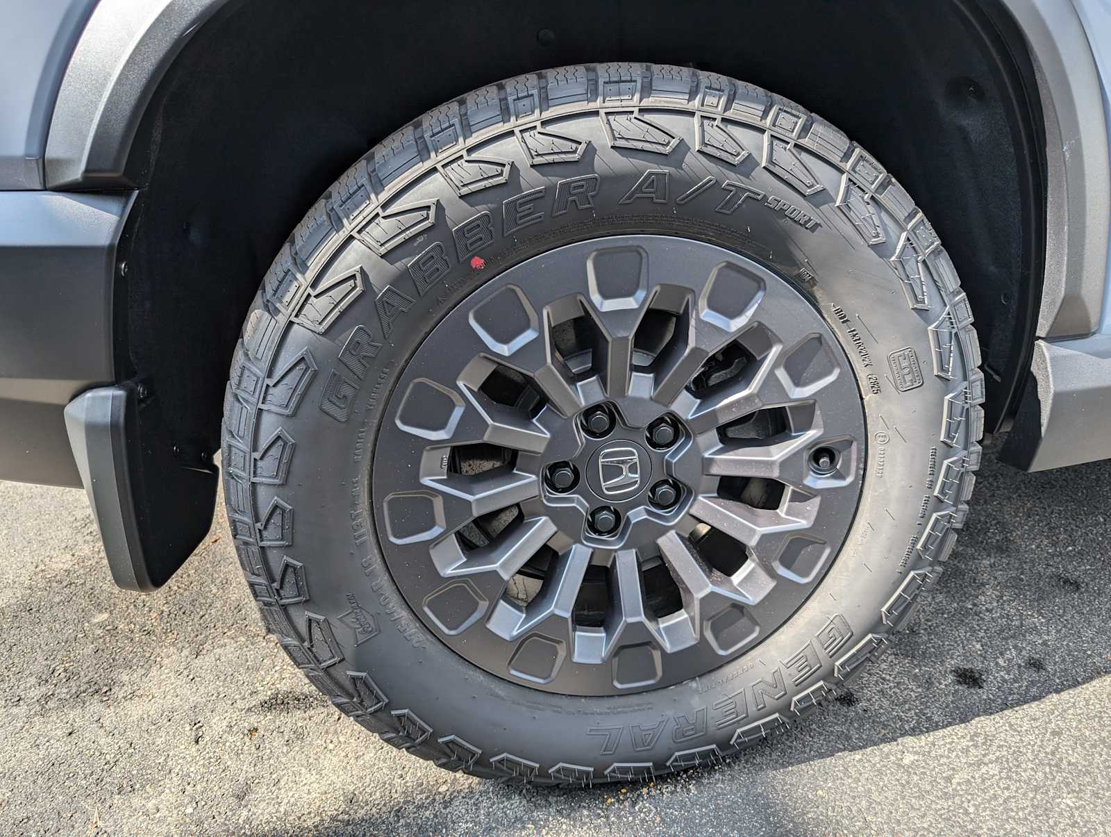 2026 Honda Passport TrailSport photo 2
