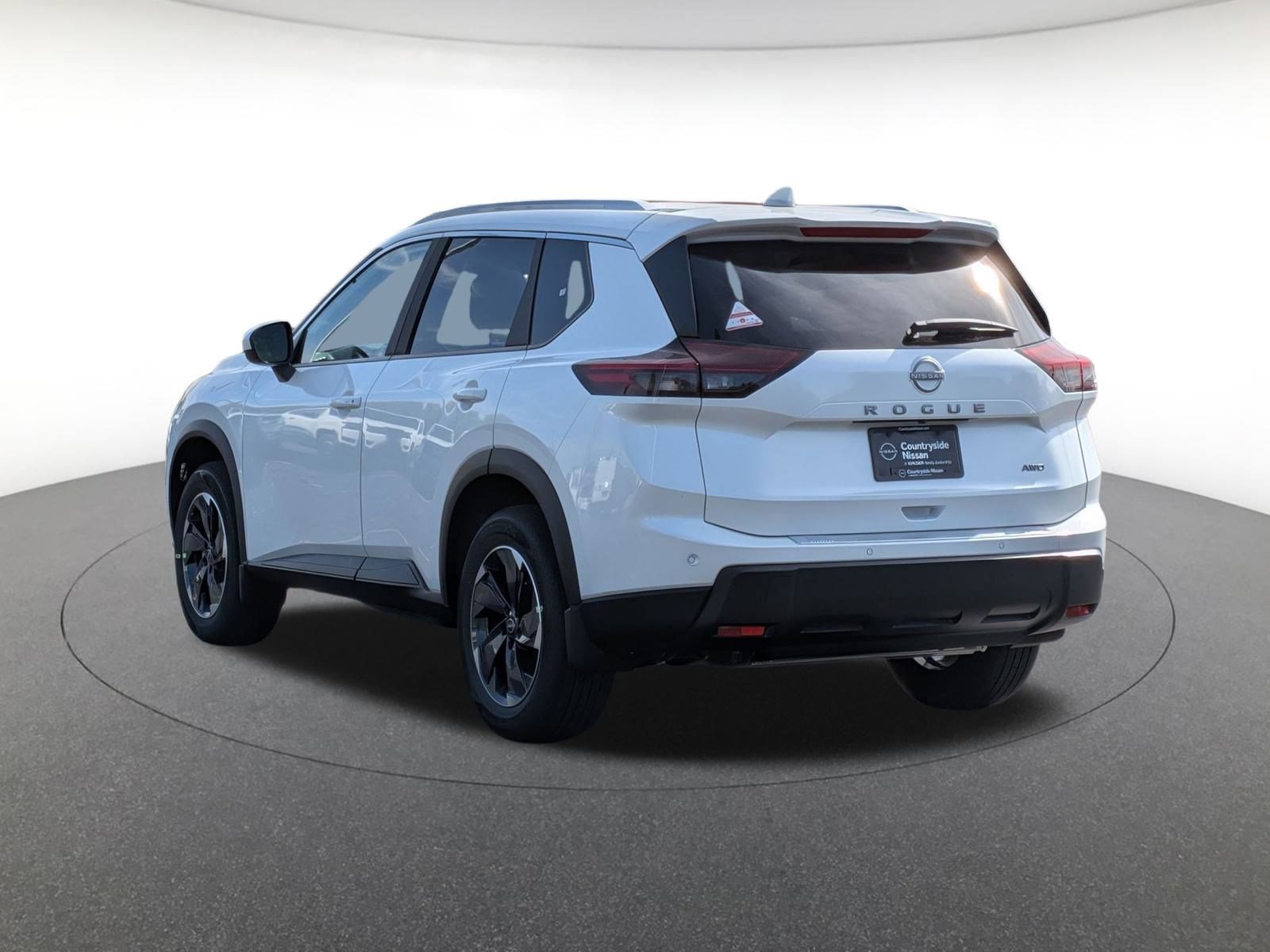 2026 Nissan Rogue SV photo 6