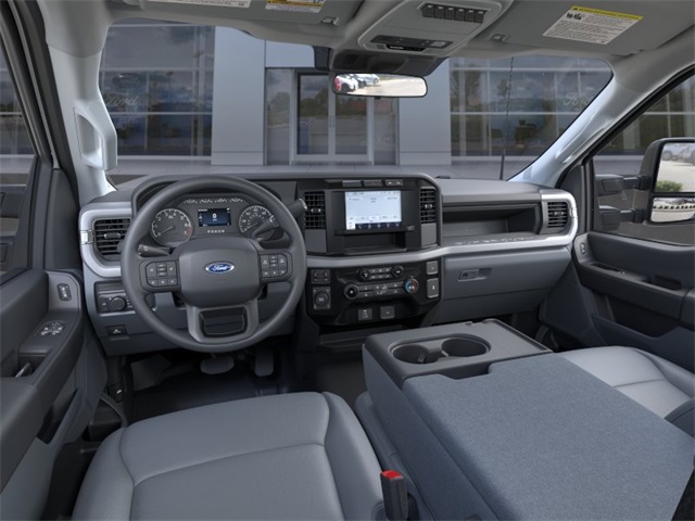 2024 Ford F-350 XL photo 9