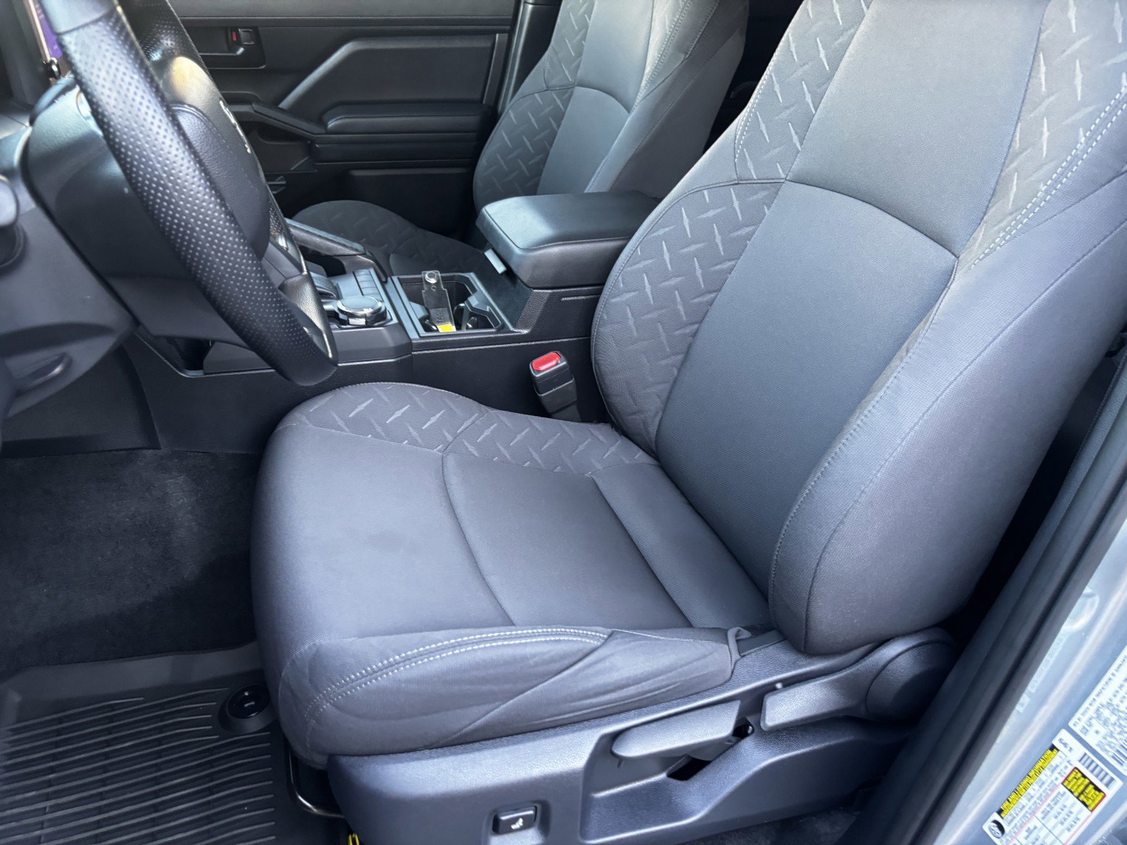 2025 Toyota Tacoma SR 4x4 photo 20
