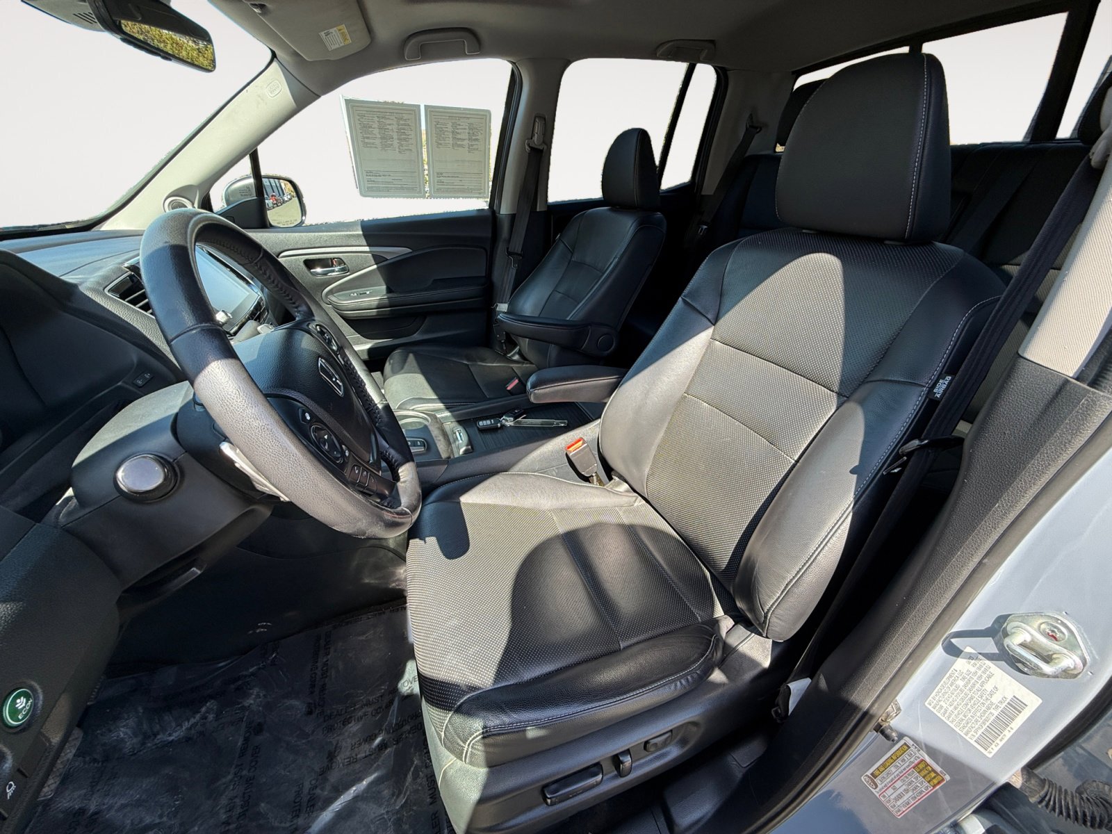 2023 Honda Ridgeline RTL photo 10