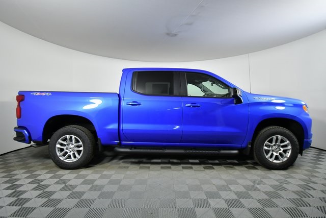 2025 Chevrolet Silverado 1500 RST photo 14