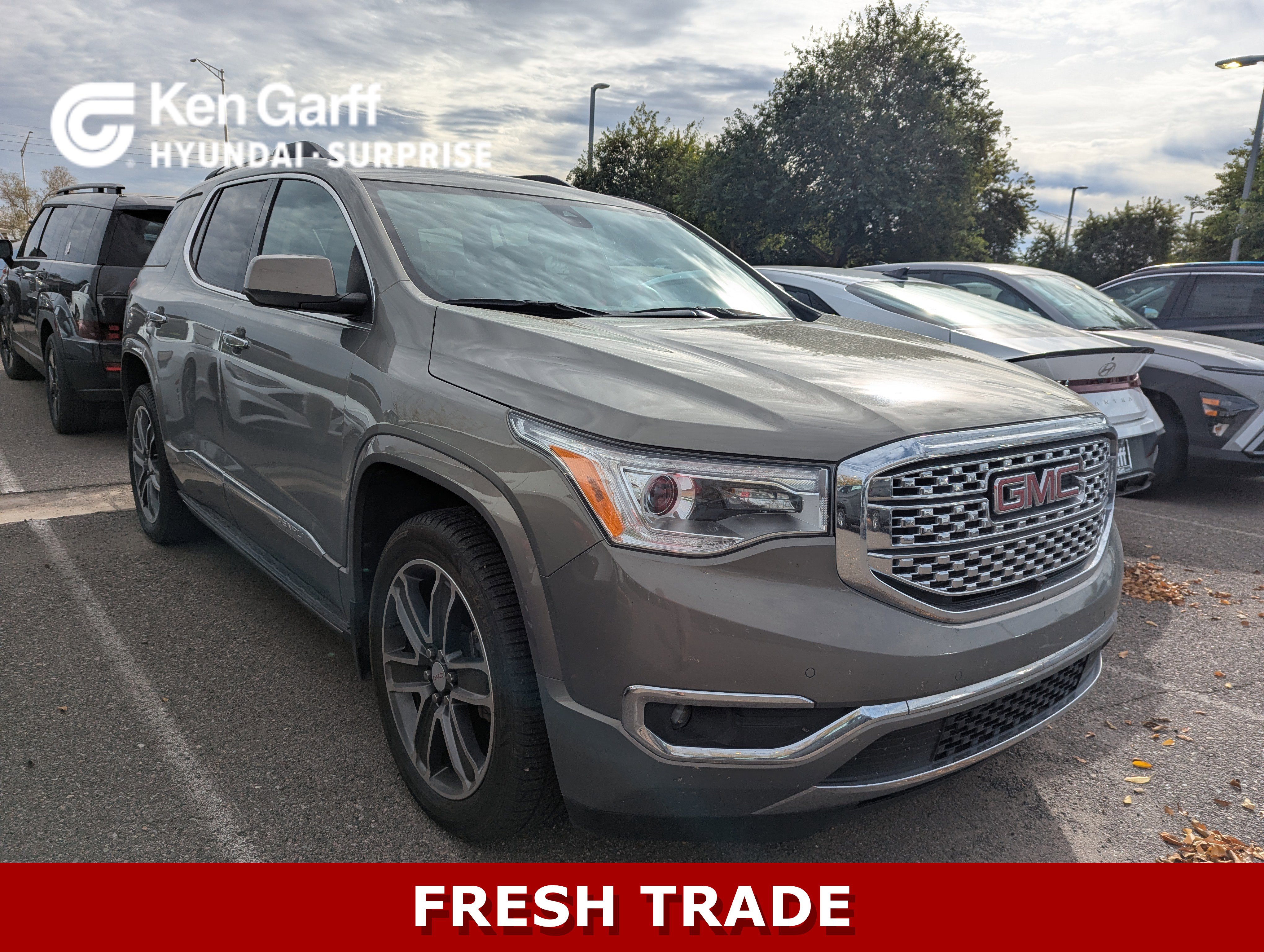 2019 GMC Acadia Denali's photo