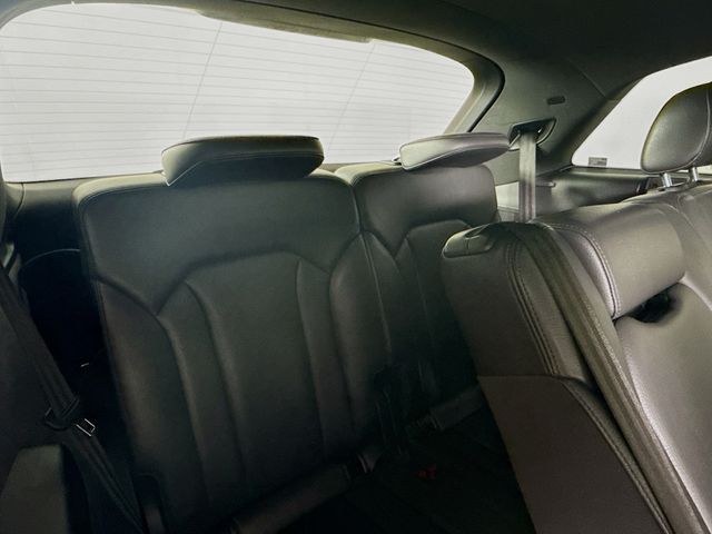 2019 Audi Q7 45 Premium photo 22