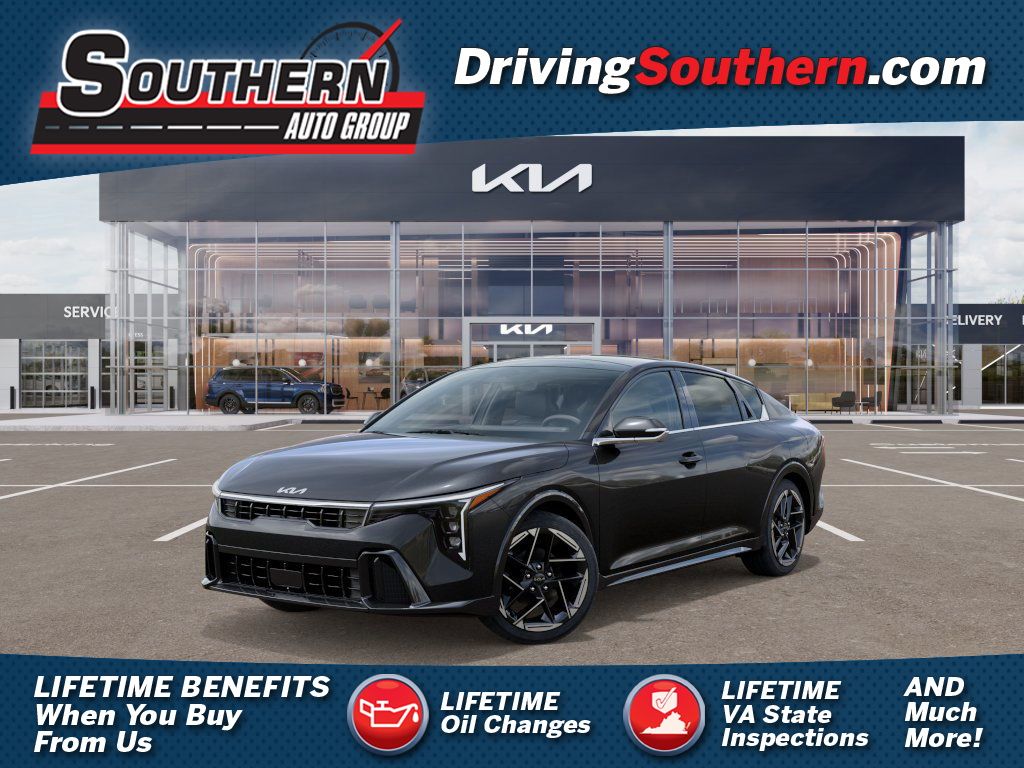 2025 Kia K4 GT-Line's photo