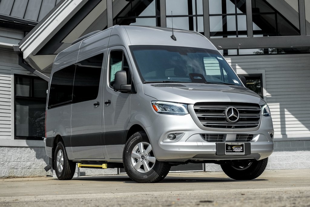 2025 Mercedes-Benz Sprinter Passenger Van Base's photo