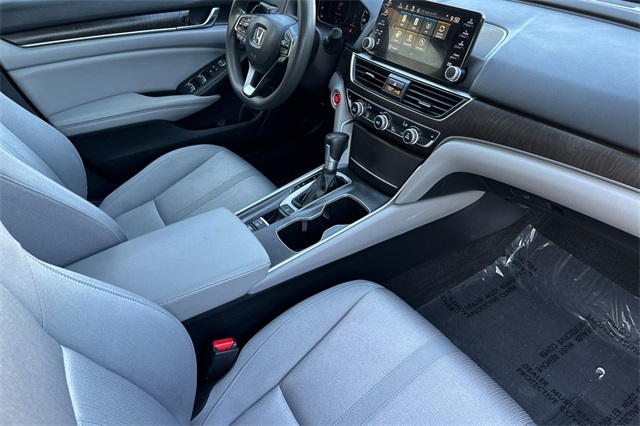 2019 Honda Accord EX photo 19