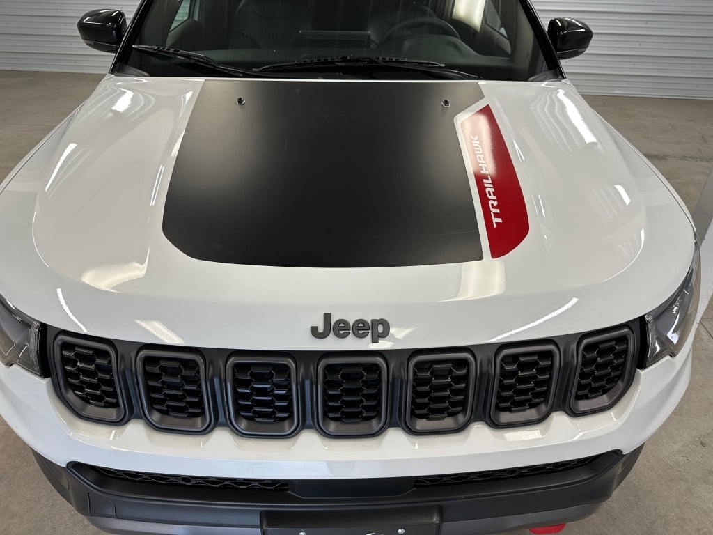 2024 Jeep Compass Trailhawk photo 34