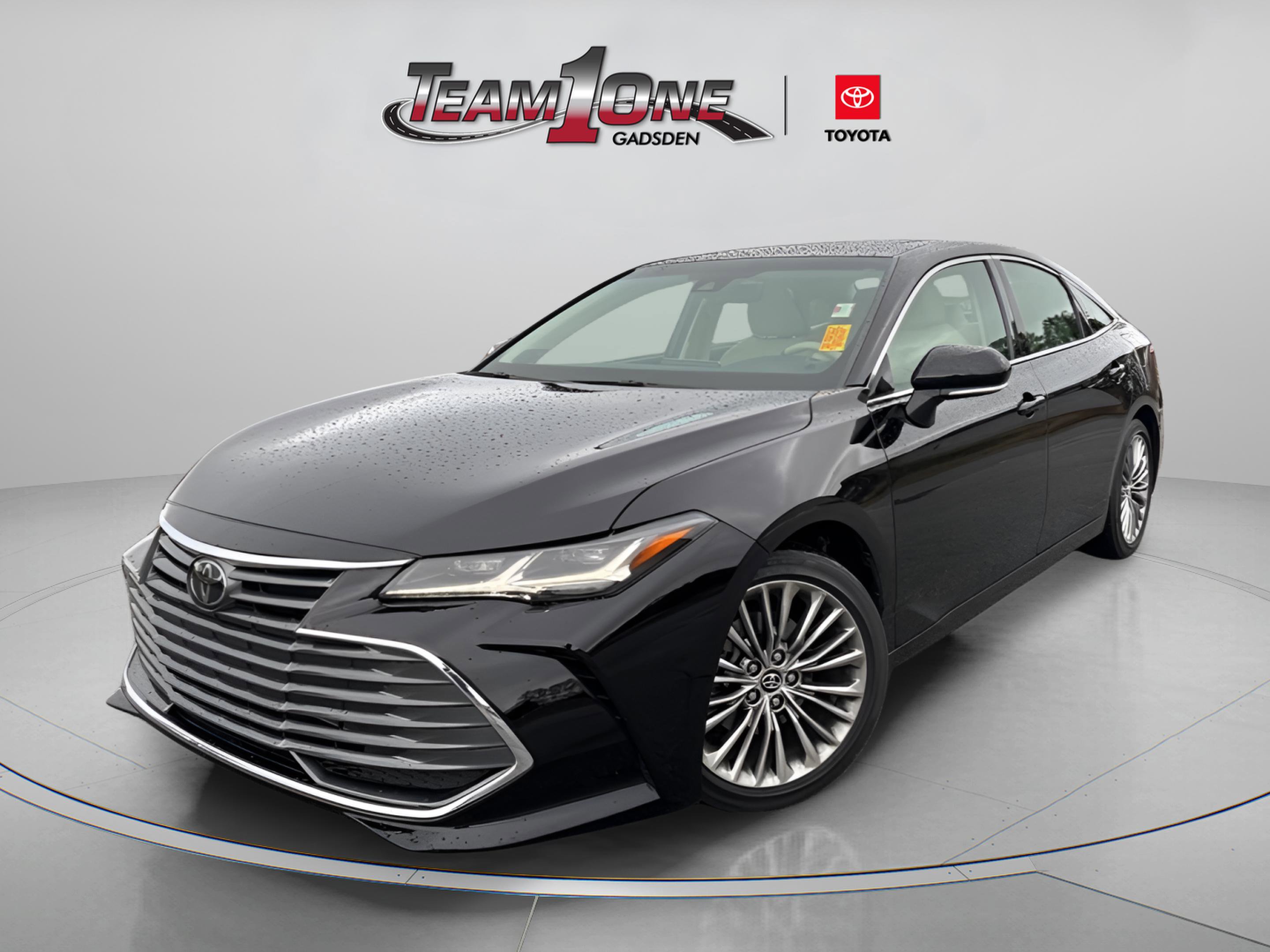2019 Toyota Avalon Limited photo 3