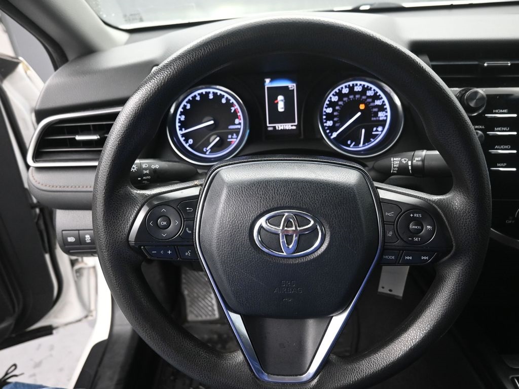 2019 Toyota Camry L photo 2