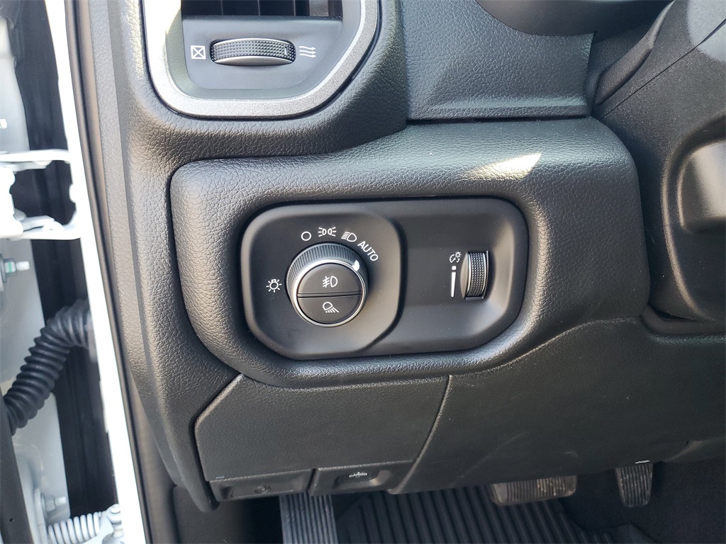 2026 Ram 2500 Tradesman photo 10