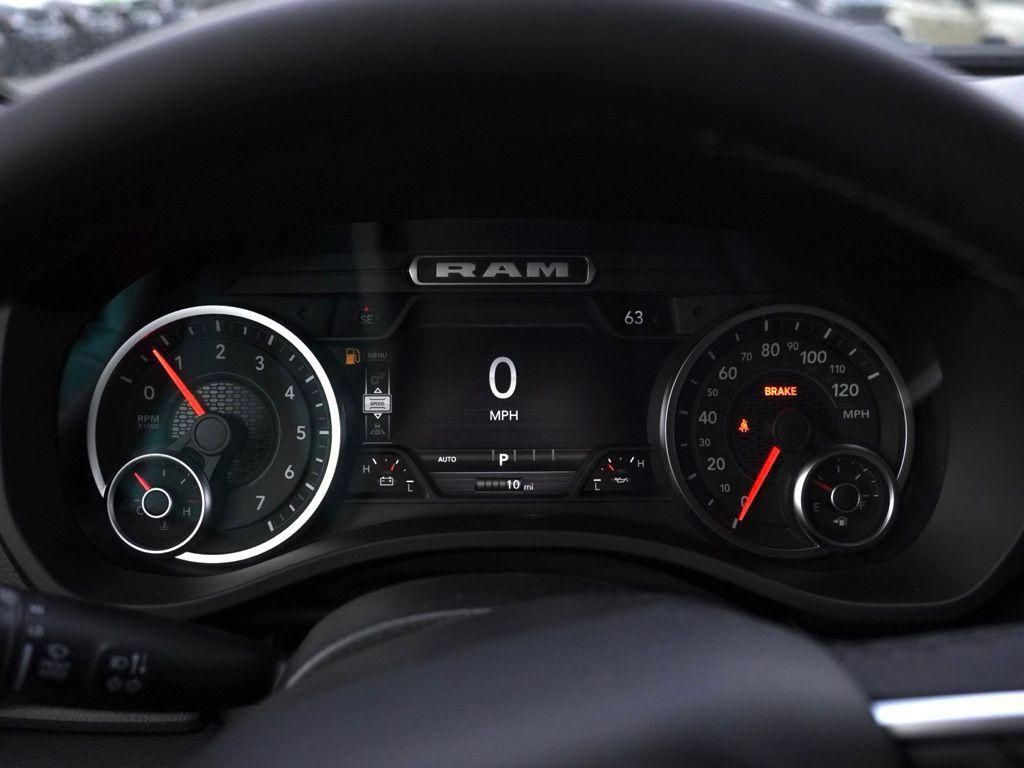 New 2026 Granite Crystal Metallic Clear-Coat Exterior Paint RAM Big Horn/Lone Star image 13