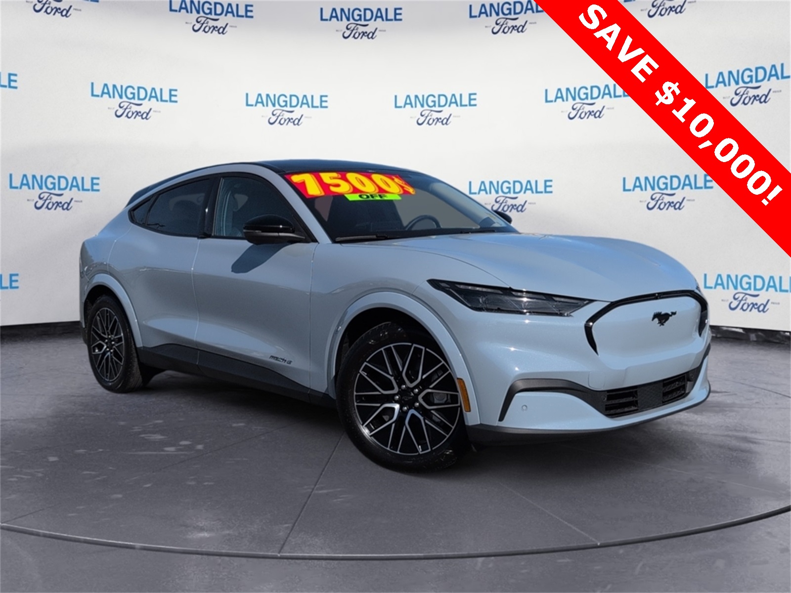 2025 Ford Mustang Mach-E Premium RWD's photo