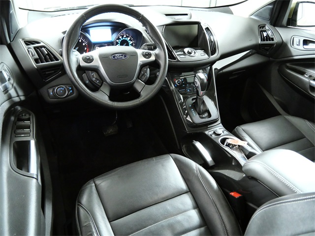 2014 Ford Escape Titanium photo 4