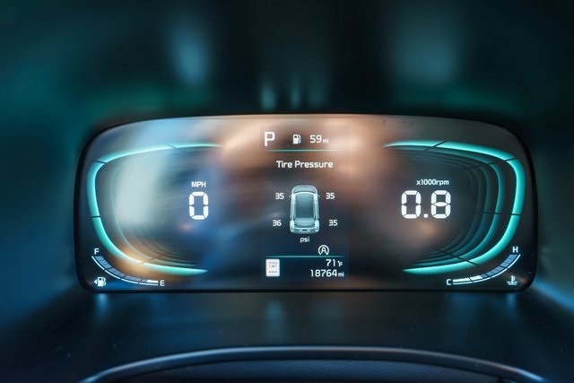 2023 Kia Soul LX photo 16