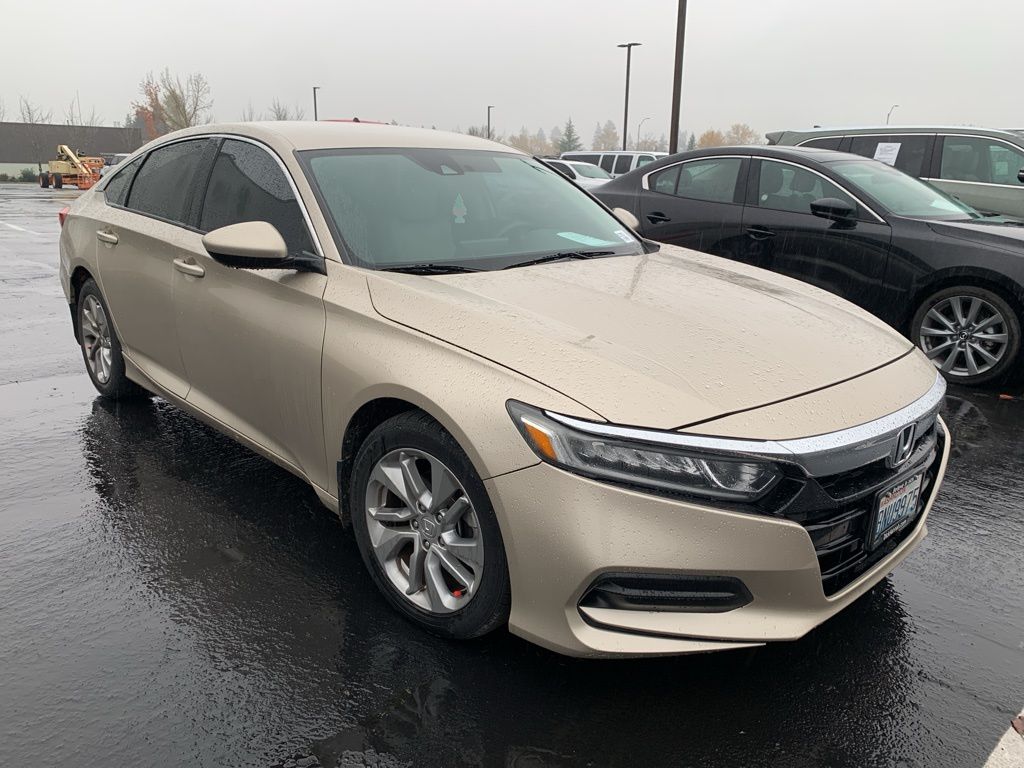 2018 Honda Accord LX 1.5T photo 4