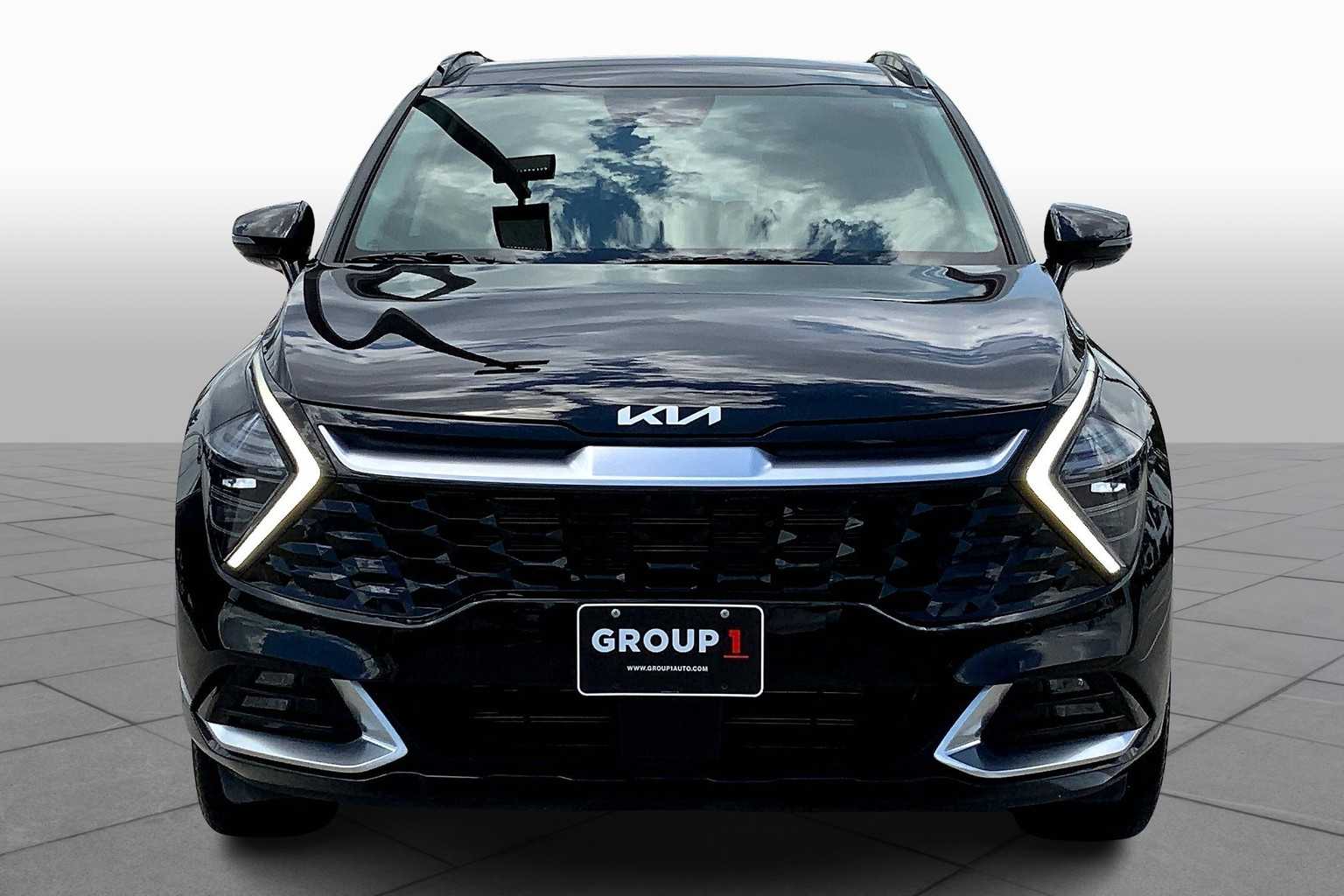 2024 Kia Sportage photo 3
