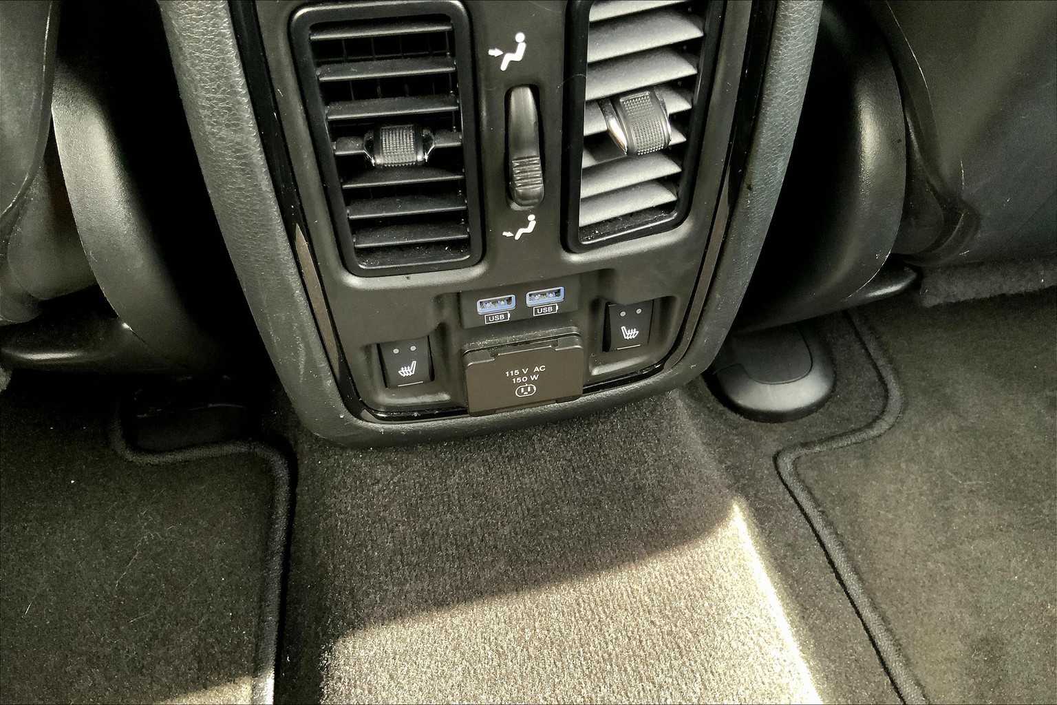 2022 Dodge Durango R/T Plus photo 35