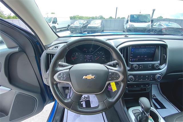 2022 Chevrolet Colorado LT photo 16