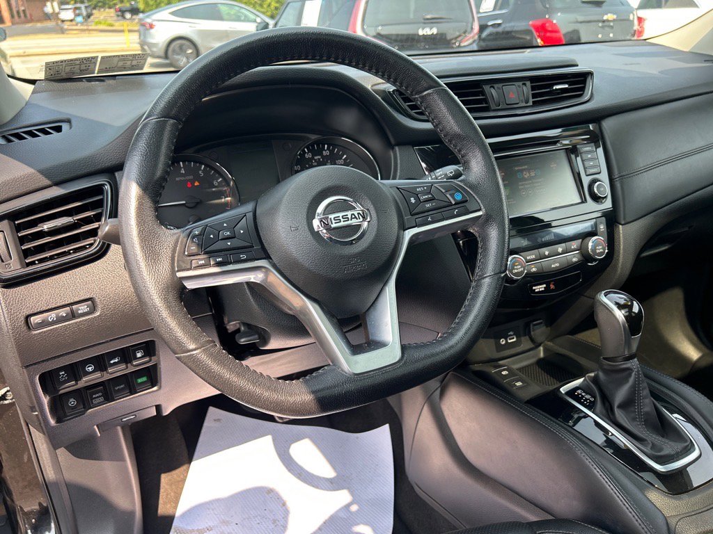2020 Nissan Rogue SL photo 12