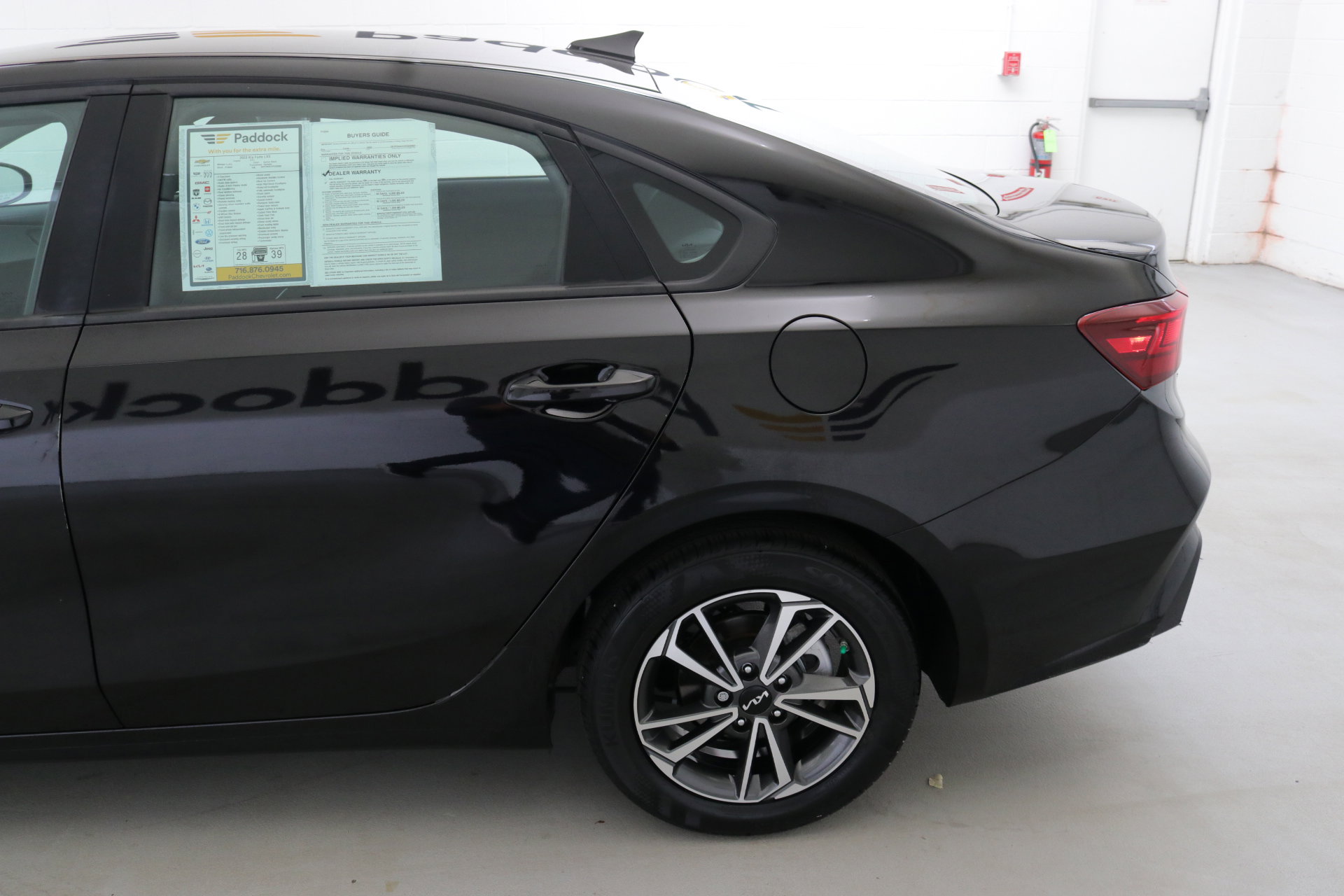 2023 Kia Forte LXS photo 5