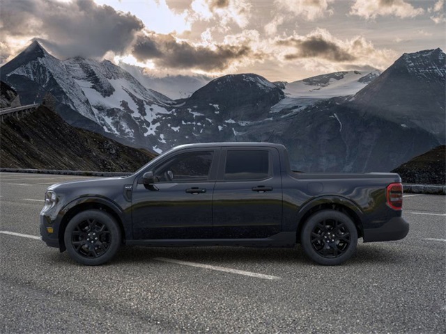 2025 Ford Maverick XLT photo 3