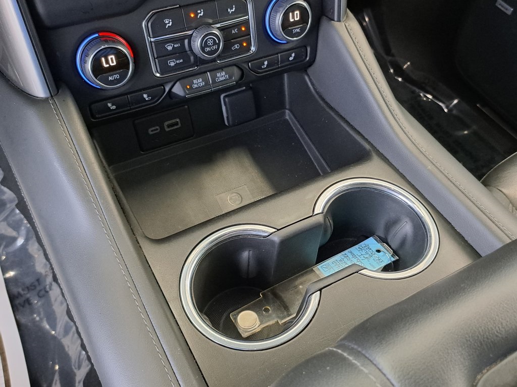 2023 Chevrolet Suburban LT photo 19
