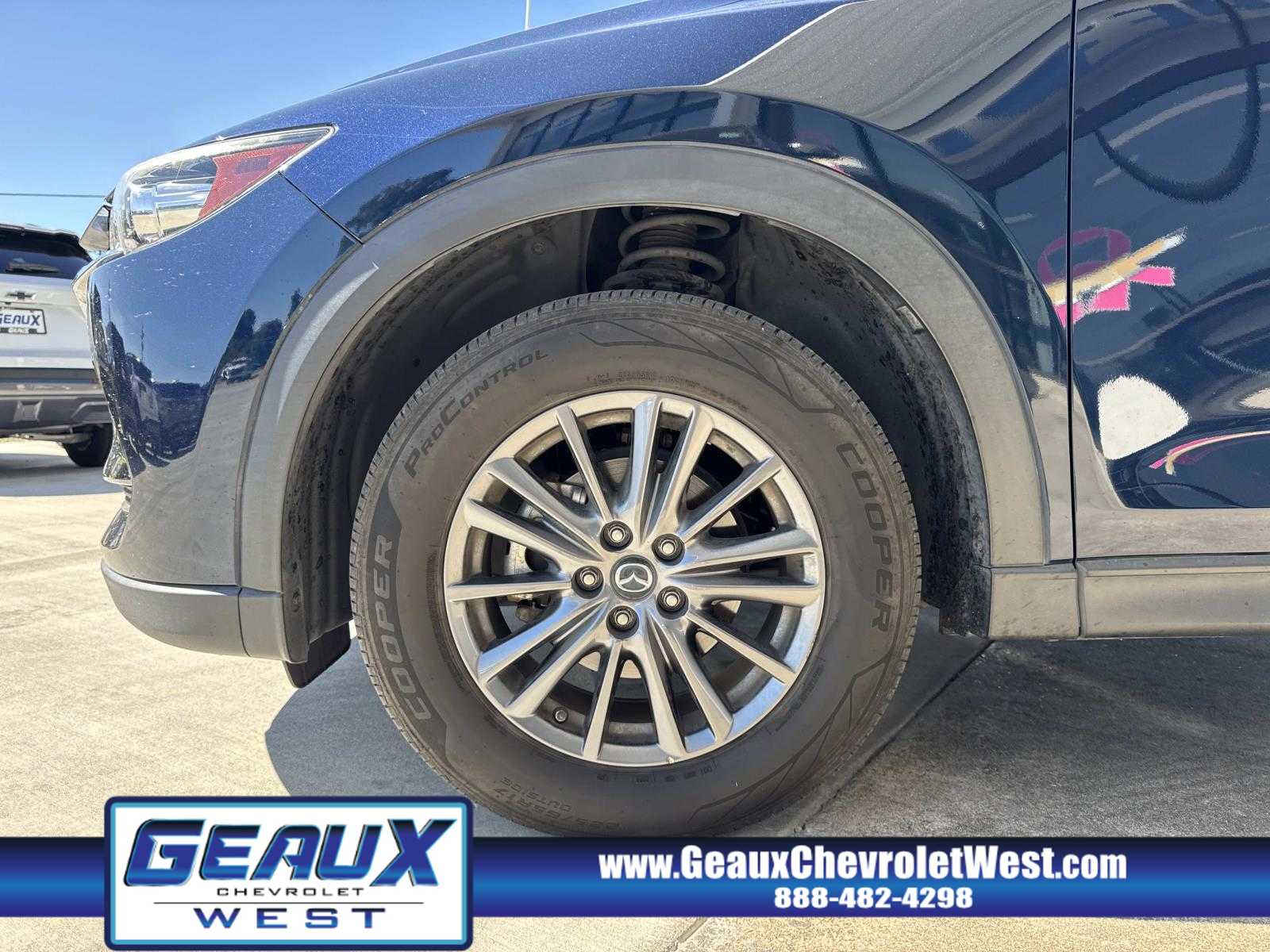 2020 Mazda CX-5 Touring photo 4