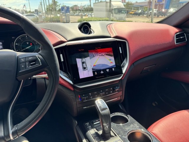 2023 Maserati Ghibli Modena Q4 photo 13
