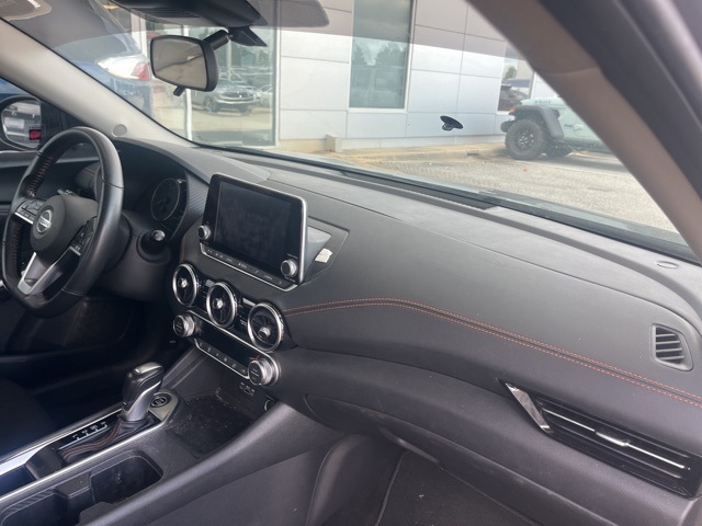2023 Nissan Sentra SR photo 22