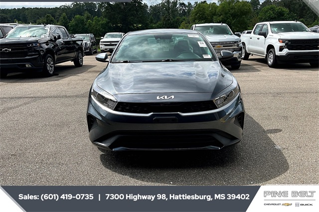 2023 Kia Forte LXS photo 5