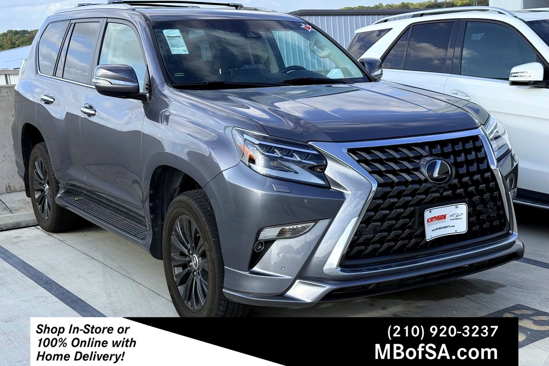 2023 Lexus GX LUXURY's photo