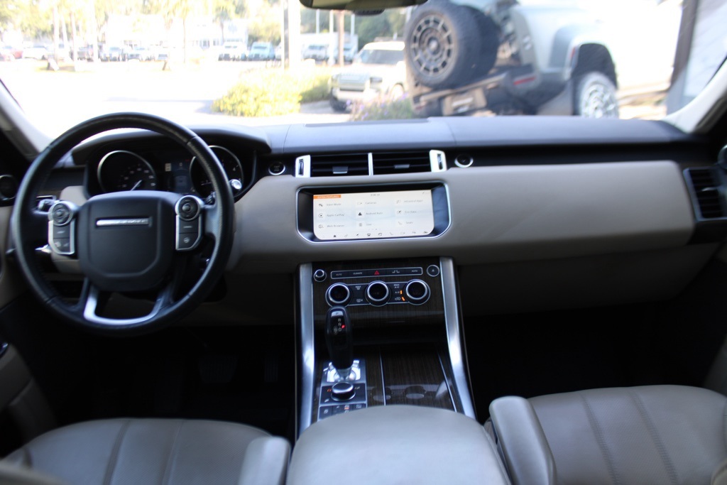 2017 Land Rover Range Rover Sport HSE photo 21
